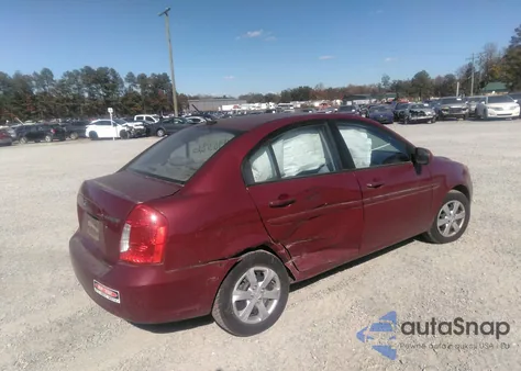 2010 Hyundai Accent Gls z USA, uszkodzony, nr VIN KMHCN4AC7AU483622